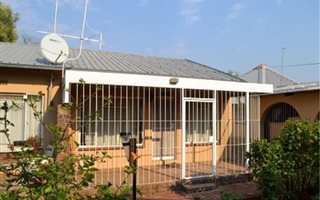 1 Bedroom Apartment in Bela-Bela (Warmbaths)