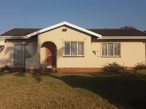 3 Bed House in Brindhaven