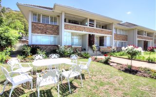 2 Bedroom Apartment in Paarl