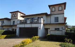 3 Bedroom Duplex in Plantations