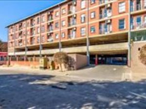 2 Bed Apartment in Kempton Park AH