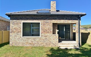 3 Bedroom Townhouse in Lorraine