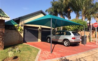 3 Bedroom House in Magalieskruin