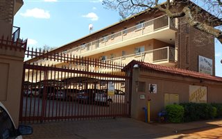 2 Bedroom Apartment in Arcadia