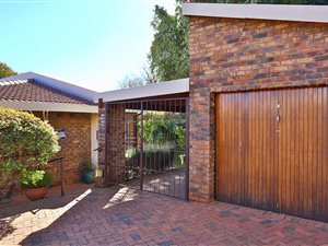 3 Bed Townhouse in Montgomery Park