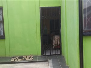 2 Bed House in Kwa Thema