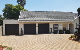 3 Bedroom House in Petersfield