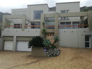 7 Bed House in Hermanus Heights