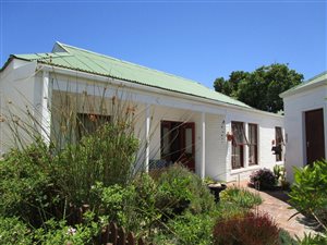 3 Bed House in Sandbaai