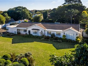4 Bed House in Winston Park