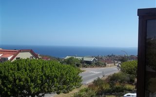 2 Bedroom Flat in Dana Bay