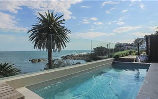 2 Bedroom Apartment in Camps Bay