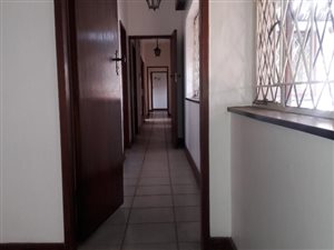 5 Bed House in Groenkloof