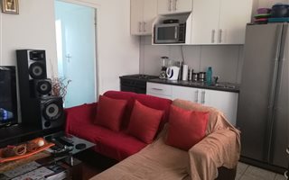 1 Bedroom Apartment in Groenvlei