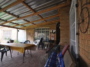 4 Bed Cluster in Three Rivers