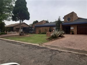 4 Bed House in La Provence