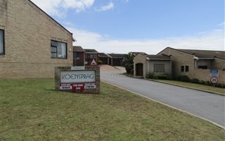 4 Bedroom Townhouse in South End
