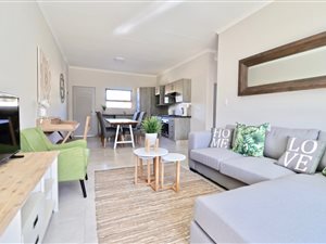 2 Bed Apartment in Brentwood
