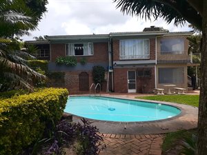 7 Bed House in Montrose