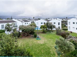 2 Bed Apartment in Marina Da Gama