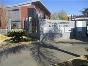 148 m² Commercial space in Willowbrook
