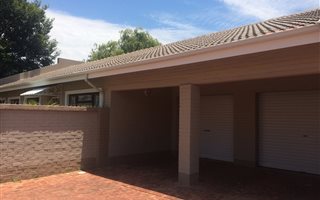 3 Bedroom House in Irene Park