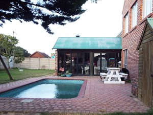 5 Bed House in Klein Brak River