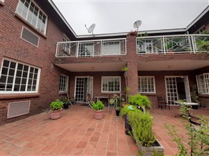 394 m² Commercial space in Craighall