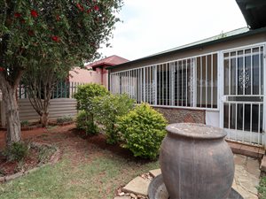 3 Bed House in Brakpan Central