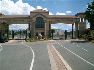 2 Bedroom Apartment in Fourways