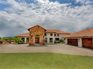 2.5 ha Farm in Muldersdrift