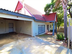 3 Bedroom House in Fishers Hill