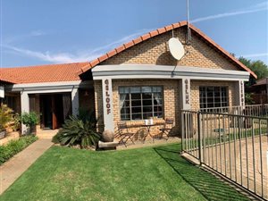 5 Bed House in Royldene