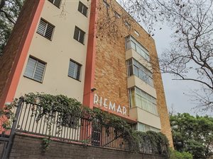 2.5 Bed Apartment in Sunnyside