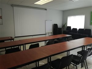 42 m² Office Space in Mill Park
