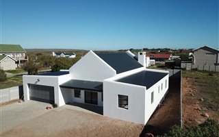 3 Bedroom House in Britannia Bay