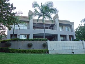3 Bed House in Waterkloof Park