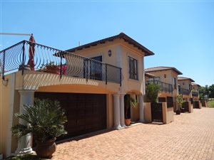 3 Bed Townhouse in Umhlali Golf Estate