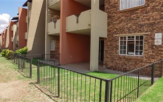 3 Bedroom Apartment in Comet