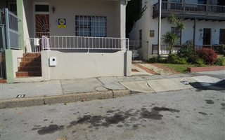 2 Bedroom House in Port Elizabeth Central