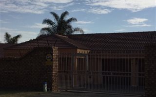 4 Bedroom House in Norkem Park
