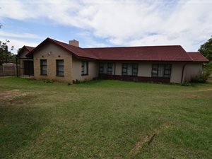 4 Bed House in Ncandu Park