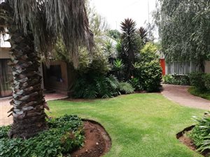 15 Bed House in Beyers Park