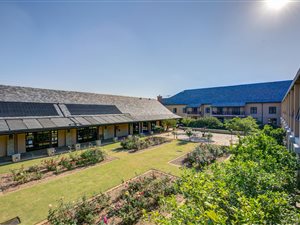 1 Bed House in Waterfall Hills Mature Lifestyle Estate