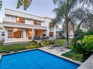 5 Bed House in Senderwood