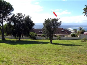 913 m² Land available in Cutty Sark