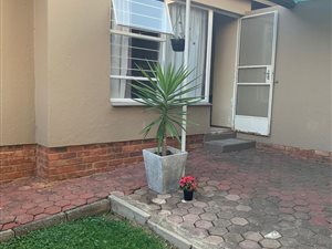 2 Bed Townhouse in Magaliessig