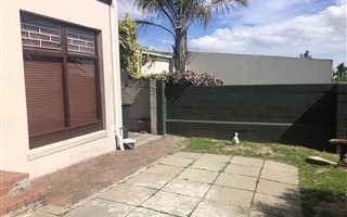 2 Bedroom House in St Dumas