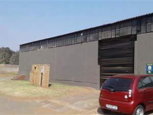 915 m² Industrial space in Primrose