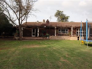 4957 m² Smallholding in Joostenberg Vlakte